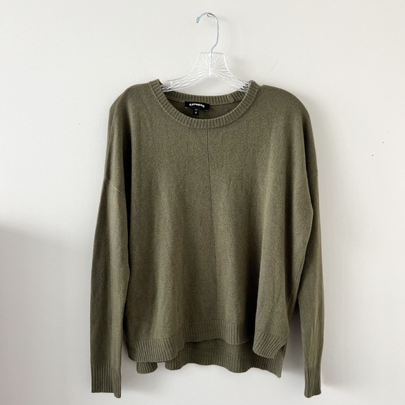 Express Green Scoop Neck Cozy Pullover Long Sleeve Sweater Capsule - Picture 1 of 4